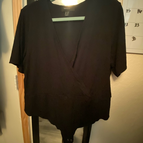 Plus size body suit - Picture 2 of 4